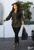 Get Kim Kardashians’ Casual Look!    